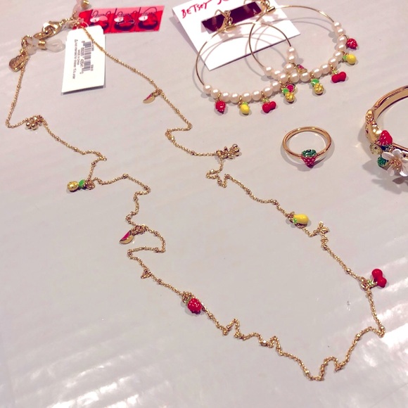 Sold Complete set 🍓 🍍 🍉 🍒 - Picture 3 of 8